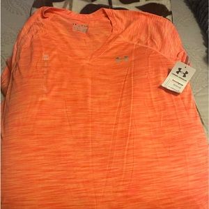 Womens new Under Armor workout shirt.